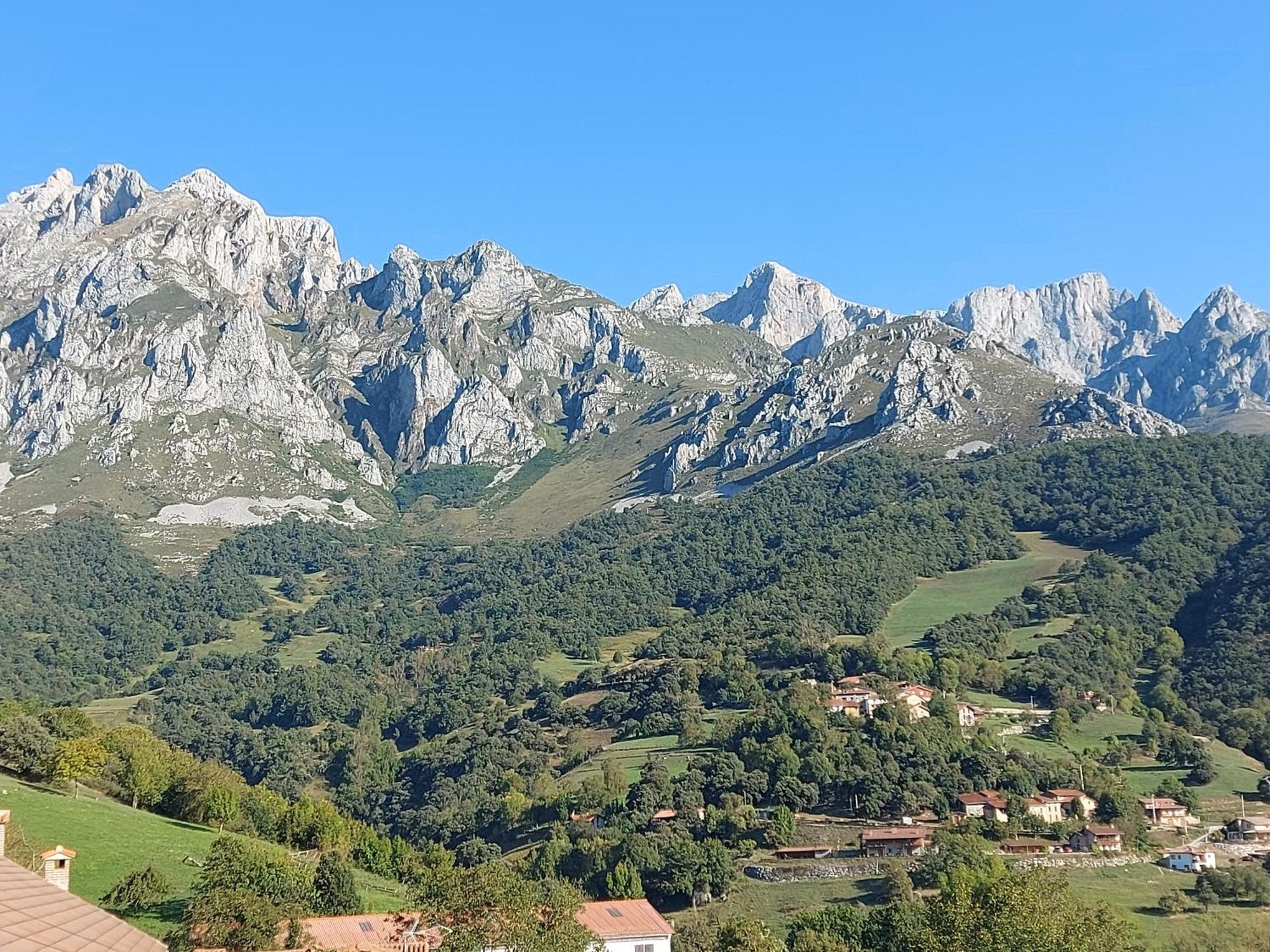 Apartamentos Rurales Los Picos De Redo Camaleño Zewnętrze zdjęcie